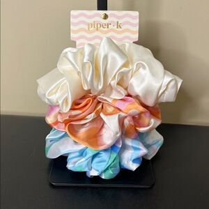 Piper K  | Spring Gingham Oversized Scrunchie Set
